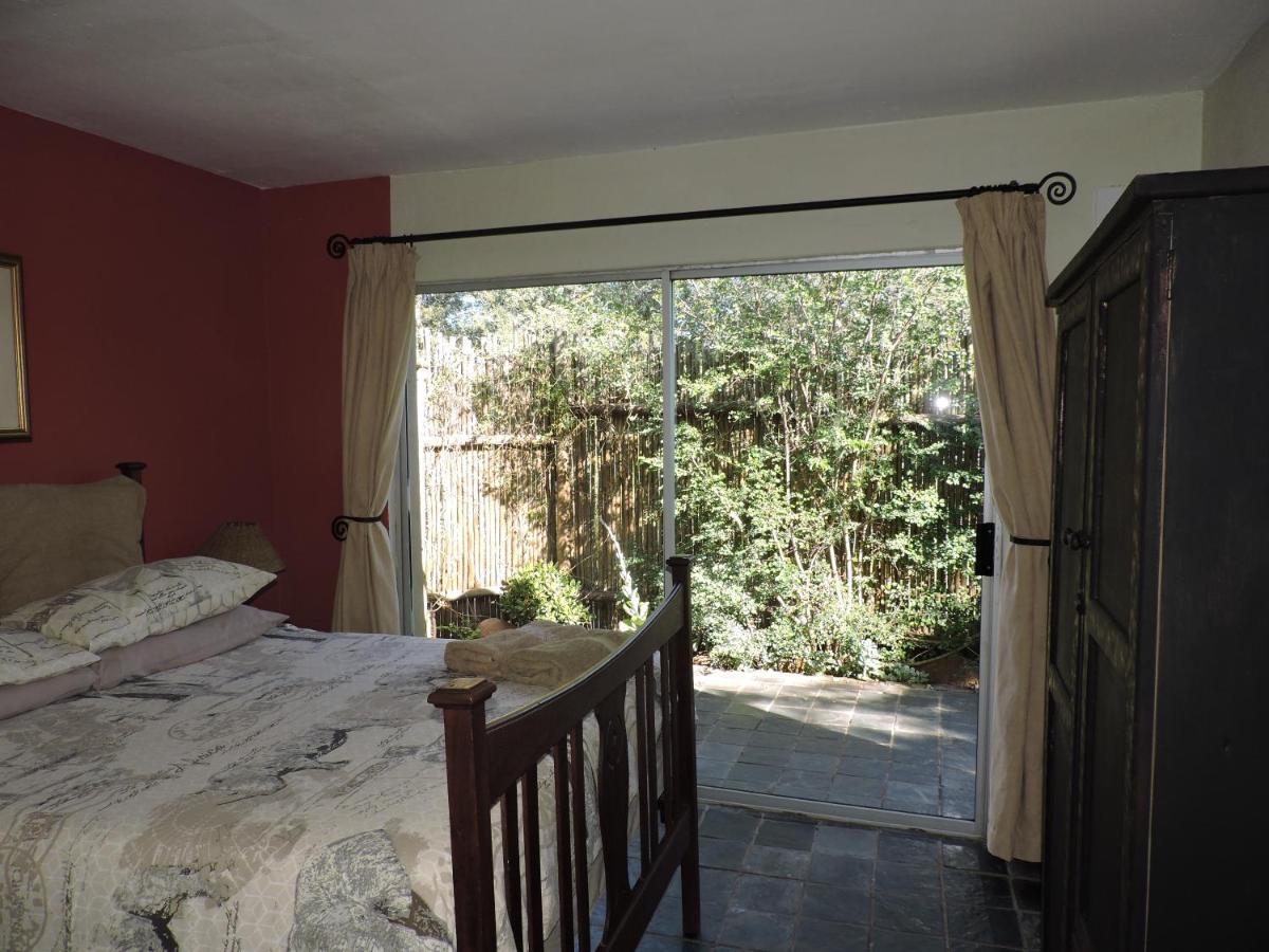 Kruger Inn Backpackers Marloth Park Exterior photo